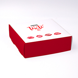 Boite coffret carton Bisous personnalisable 12x12x4cm