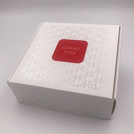 Impression packaging boite coffret dorure argent